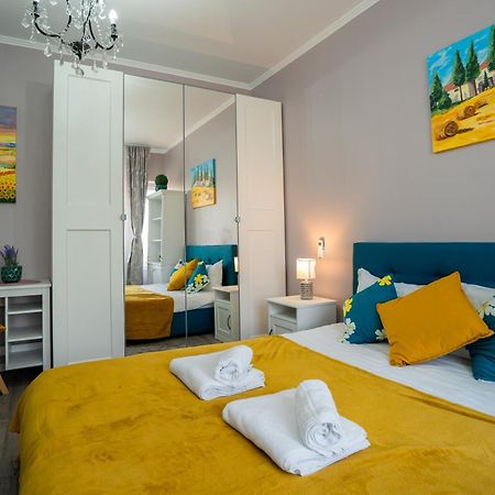 Chic Studio Old City Center - Ivo19 Bukarest Exterior foto