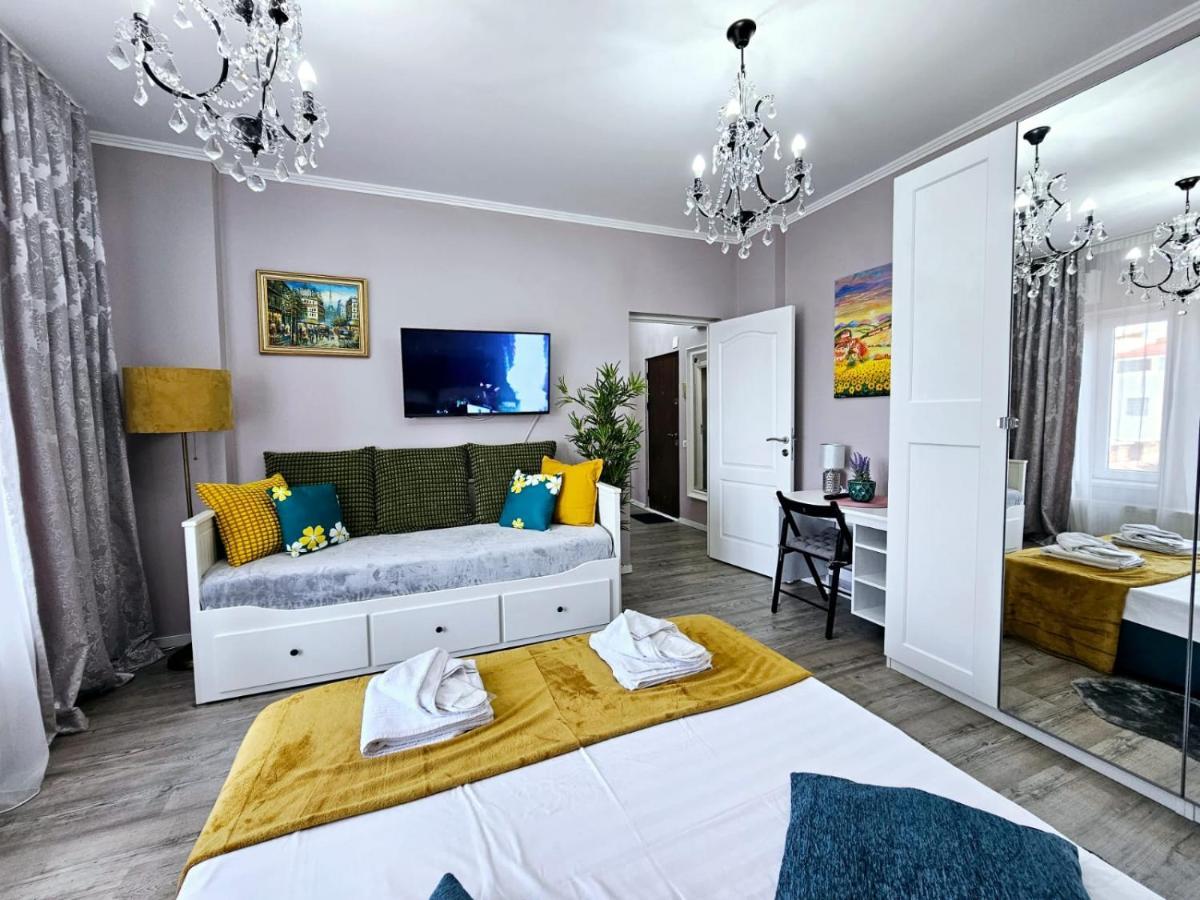 Chic Studio Old City Center - Ivo19 Bukarest Exterior foto